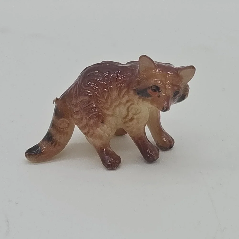 Vintage Lot Miniature Raccoon Hard Plastic Figurines Animal Momma Baby Hong Kong